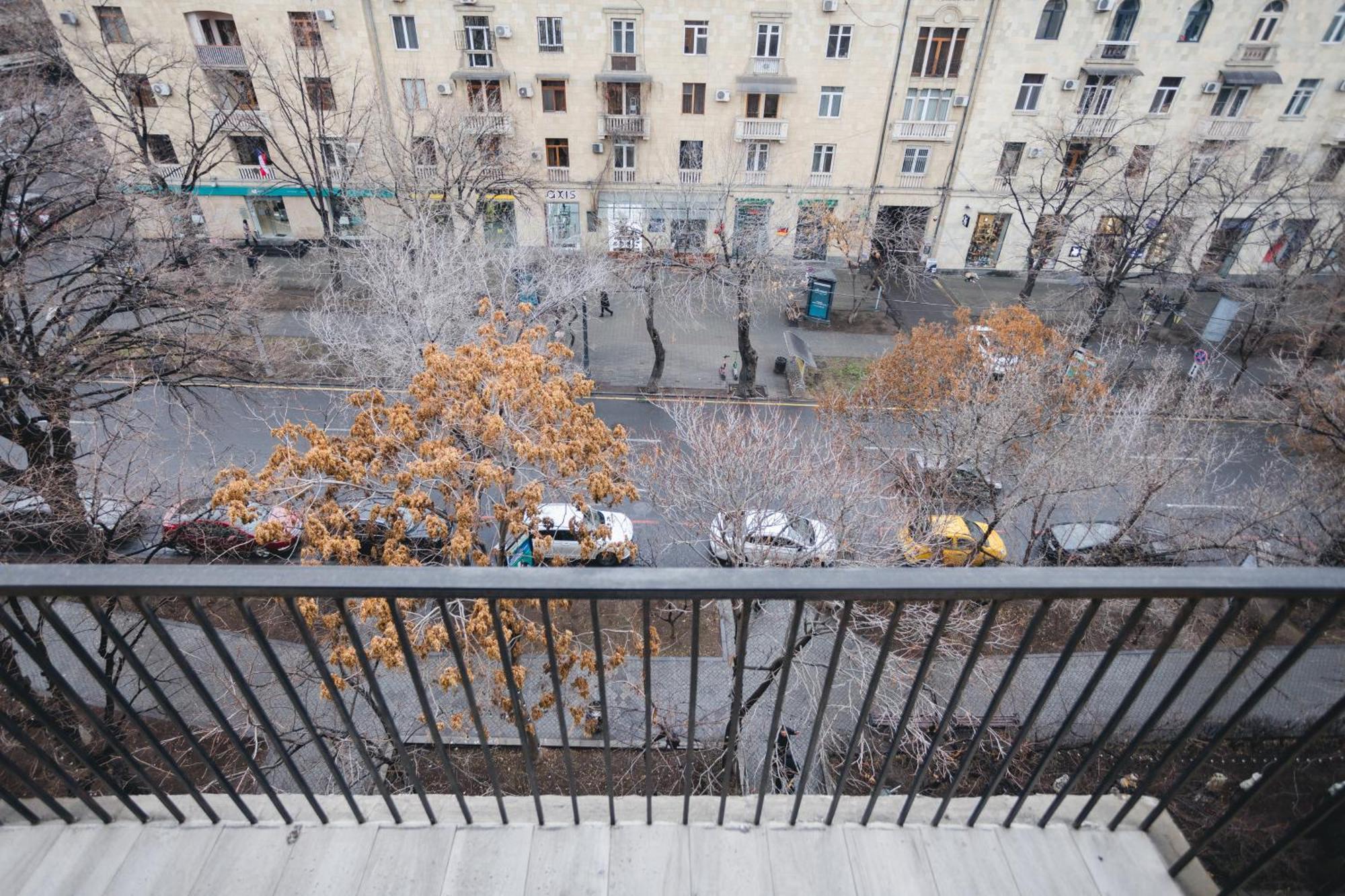 1Br Urban Oasis Balcony Easy Check-In Keygo 53 Apartment Yerevan Exterior photo